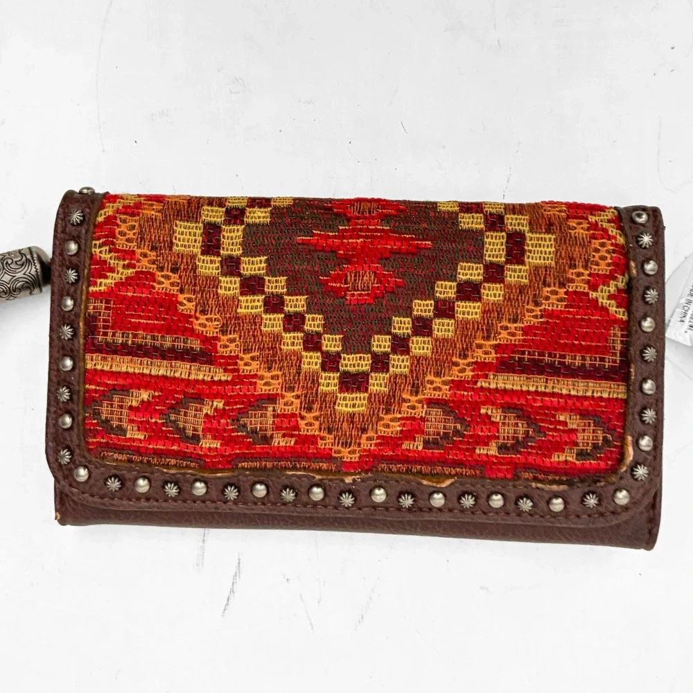 Blazin Roxx NEW Southwest Tapestry Studded‎ Tassel Tri-fold Wallet Boho